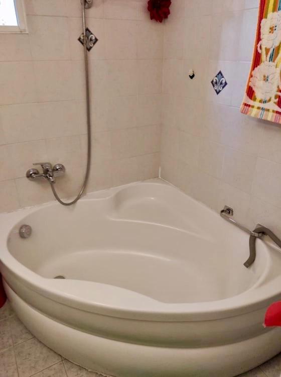 Marys House , Lovely 2-Bedroom Apartment Thessaloníki Luaran gambar